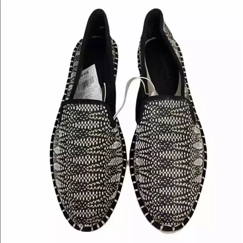 💥Universal Thread Carly Espadrille Flats, shoes Various